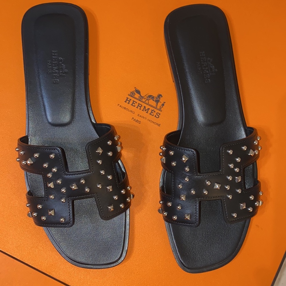 HERMÈS ORAN SANDALS - Picture 7 of 16